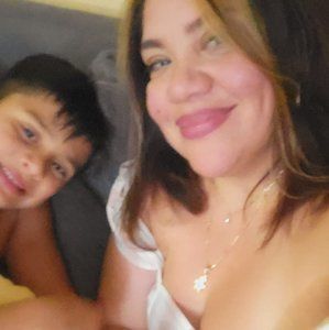 Meet your Posher, Isaura